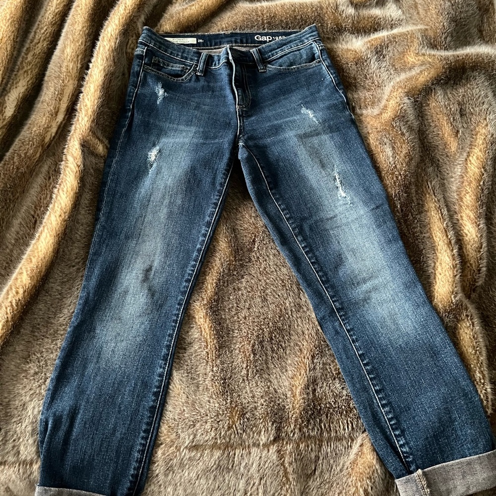 Gap 1969 jeans, mid rise, size 26